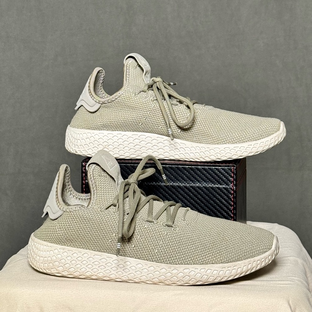 Adidas Pharrell Williams Hu Neutral Sneaker